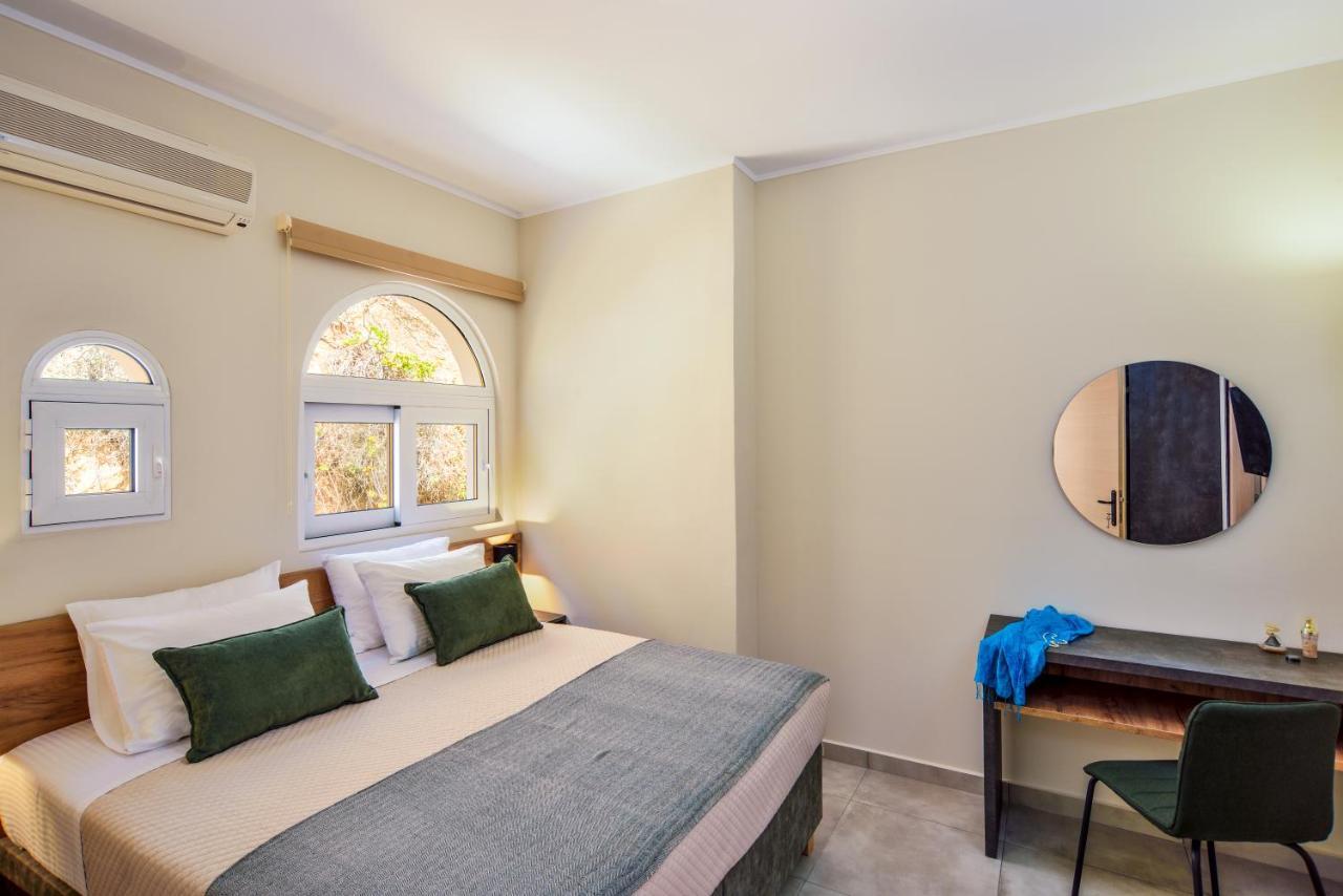 Aparthotel Ilingas Mare à Chora Sfakion Extérieur photo